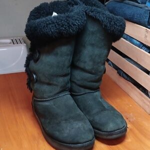 UGG black winter boots size 7